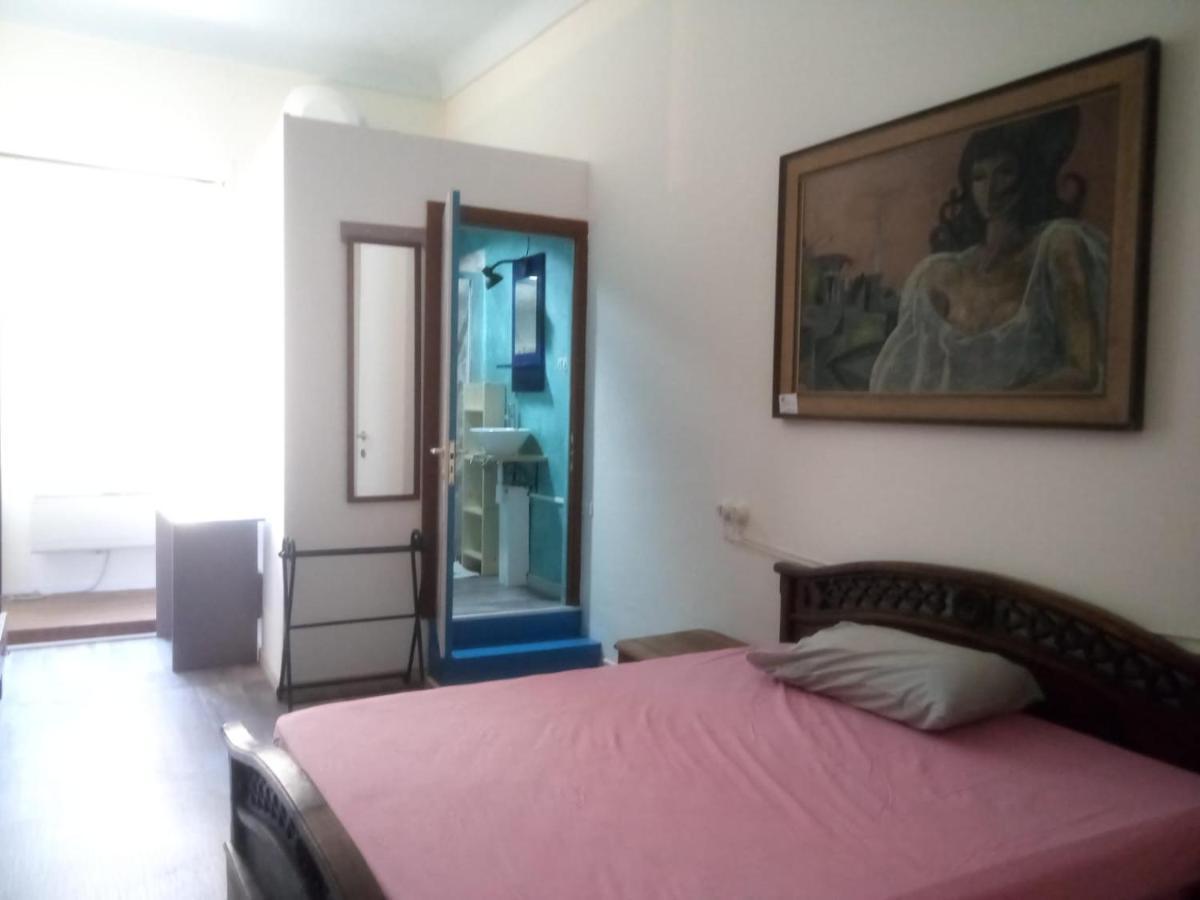 Ampia Stanza Con Bagno Privato, Centro Sassari Apartment Ngoại thất bức ảnh